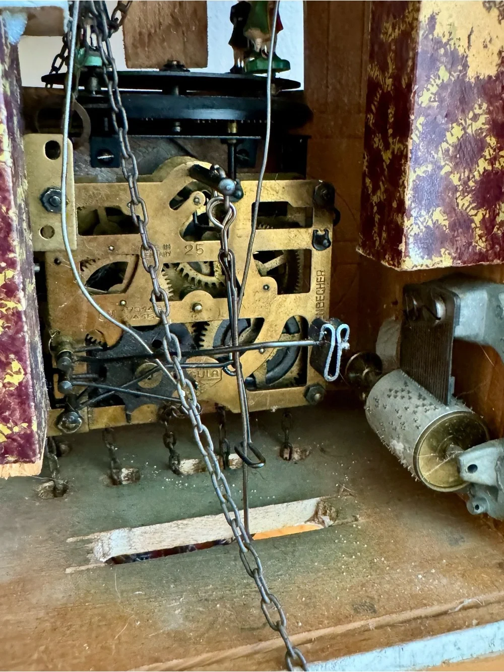 Antique Vintage Black Forest Germany Cuckoo Clock E Schmeckenbecher Needs Repair